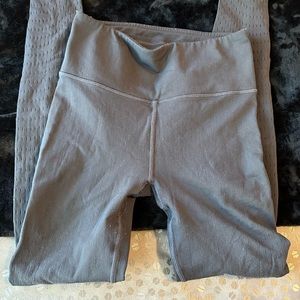 Lululemon reveal tight 28 in